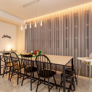Appartement met Vijf Slaapkamers